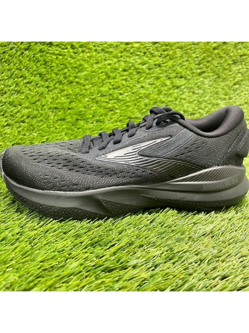 Brooks Adrenaline GTS 24 Womens Size 6 Black Athletic Running Shoes Sneakers